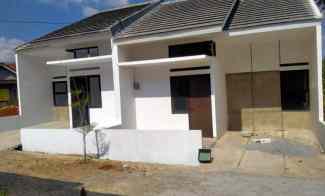 dijual rumah jl cinunuk