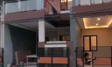 Rumah Dijual di Jl. Cisaranten Kota Bandung