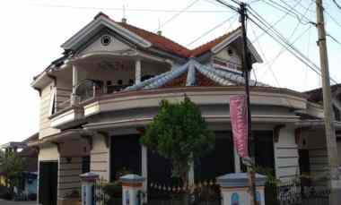 dijual rumah jl dewi sartika