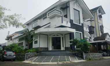 Dijual Cepat Bangunan Bergaya Kontemporer di Pusat Kota Purwokerto - 5