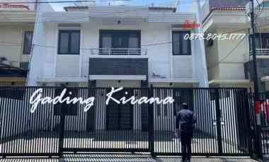 Dijual Rumah Cantik 2 Lt di Komplek Gading Kirana, Kelapa Gading