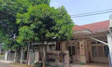 dijual rumah jl gardenialoka