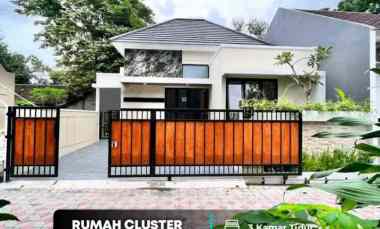 Rumah Cluster di jl. Gito-gati dekat Pemda Sleman 1,5 km Sch Mall