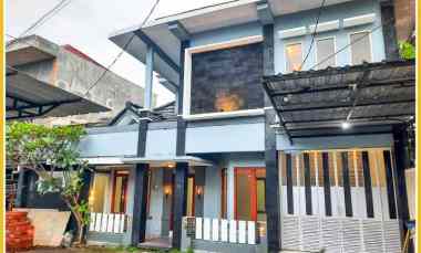Dijual Rumah Strategis jl. Gito Gati Sleman 2 Lantai dekat SCH Pemda