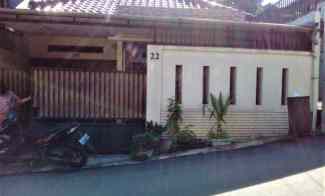 dijual rumah jl gunuk raya rt 11 rw 3