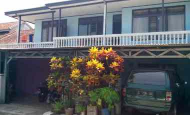 Rumah Tengah Kota Ada Kost2an dan Ruang Usaha Syp jl Jakarta Antapani