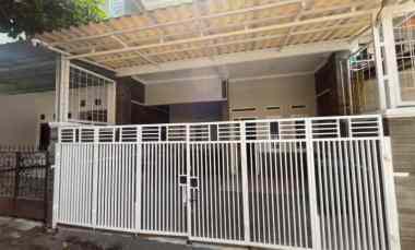Rumah Dijual di Jl KADIPATEN ANTAPANI BANDUNG