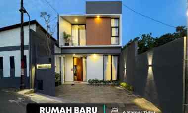 Rumah Kece Selera Muda 2 Lantai Cantik, Timur jl. Kaliurang km 10