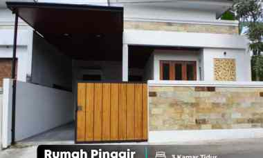 dijual rumah jl kaliurang km 12 5