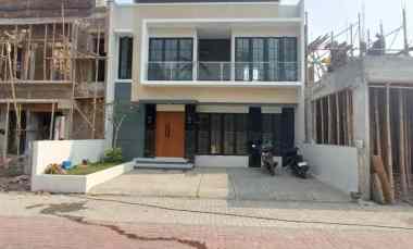 dijual rumah jl kaliurang km 13