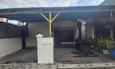 dijual rumah jl kapt darmo sugondo