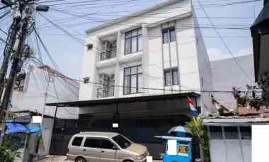 Murah Dijual Rumah Kost Aktif Luas 260 Ada 25 Kamar di Kartini Sawa