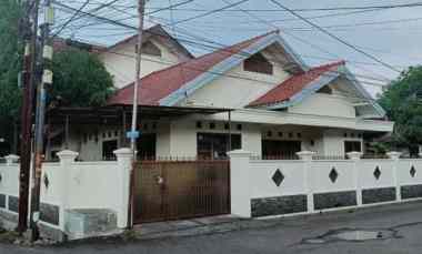 dijual rumah jl kecubung no 28