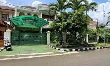 Rumah Minimalis dalam Komplek Elite Pondok Kelapa Jakarta Timur