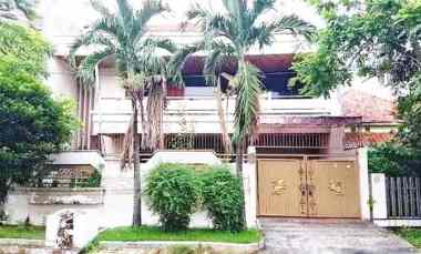 dijual rumah jl ketupa surabaya