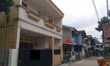 dijual rumah jl komp nata endah