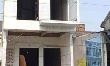 Rumah Baru 2 Lantai dalam Komplek Duren Sawit Jakarta Timur