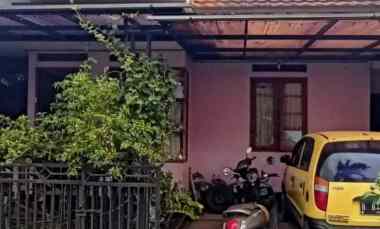 dijual rumah jl lahor