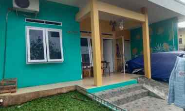 dijual rumah jl lele bambu apus