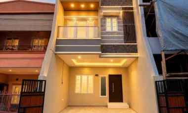 Rumah Mewah Brand New 3 LT Lokasi Istimewa Tomang, Jakarta Barat