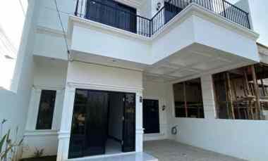 Rumah Baru Siap Huni 2 Lantai dekat Tol Desari Sawangan