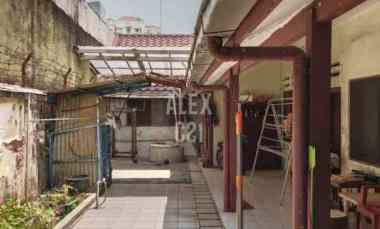 dijual rumah jl mangga besar