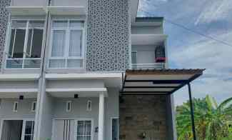 Rumah Dijual di Jl. Mangunkarso No. 48, Toyoresmi