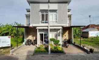 Promo Rumah 2 Lantai Modern Minimalis Free Funiture di Kediri