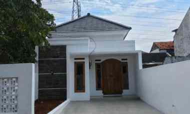 Rumah Dijual di Jl. Margahayu Raya Bandung