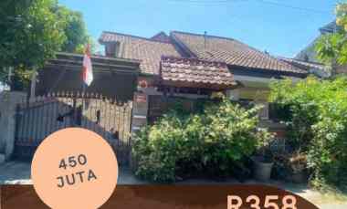 dijual rumah jl mawar btn sweta indah