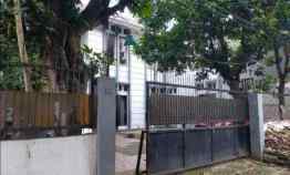 Dijual Rumah Luas, Nyaman, Dakam Perumahan, Lokasi di Bintaro Jaksel