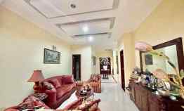 dijual rumah jl mendut