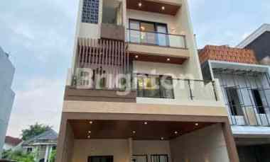 Jual Rumah Semi Furnished Bisa Nego dalam Cluster di Moh. Kahfi 2