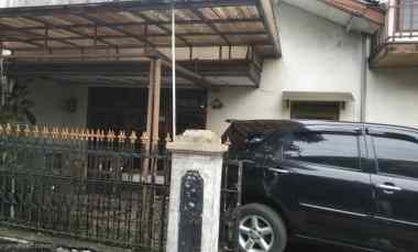Dijual Rumah Terawat Pusat Kota Bandung jl Nilem Kancra Tawes Buahbatu