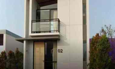 dijual rumah jl orange county boulevard