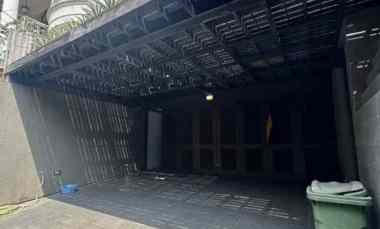 Rumah Dijual di Jl. Panglima Polim, Kec. Kebayoran Baru, Jakarta Selatan