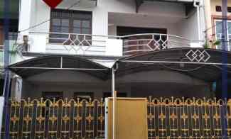 dijual rumah jl perum villa tomang