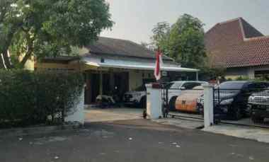 dijual rumah jl plumpang semper