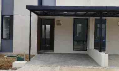 dijual rumah jl podomoro boulevard