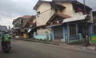 dijual rumah jl pojok tengah