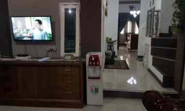 Rumah 2 Lantai Semi Furnished dekat Stadion Pakansari Cibinong