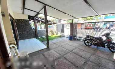 dijual rumah jl purwakarta