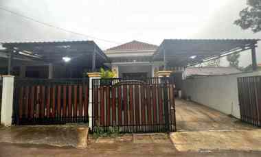 Dijual Rumah Super Lega Akses Mobil Papasan 6 menit Kampus Harbang