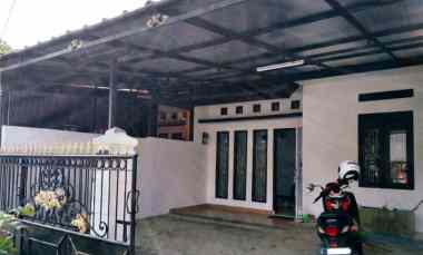 dijual rumah jl rancabolang margahayu