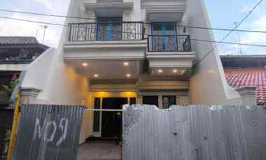 Rumah Dijual di Jl. Rawamangun Jakarta Timur