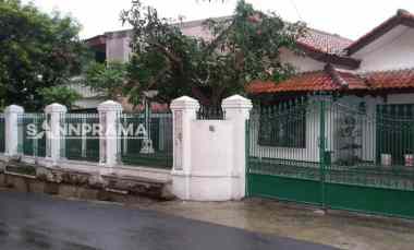 Dijual Murah Rumah Lokasi Strategis di Ceger Jakarta Timur