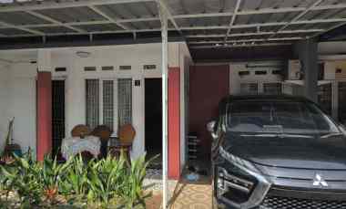 dijual rumah jl raya ciracas jakarta timur