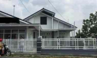 dijual rumah jl raya citalang