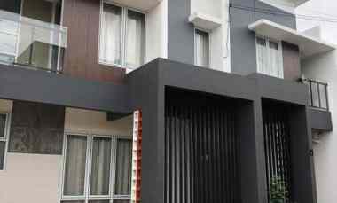 Dijual Rumah 2 Lantai di Jaka Mulya dekat Grand Wisata Bekasi