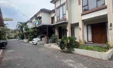 dijual rumah jl raya jatibening pondok